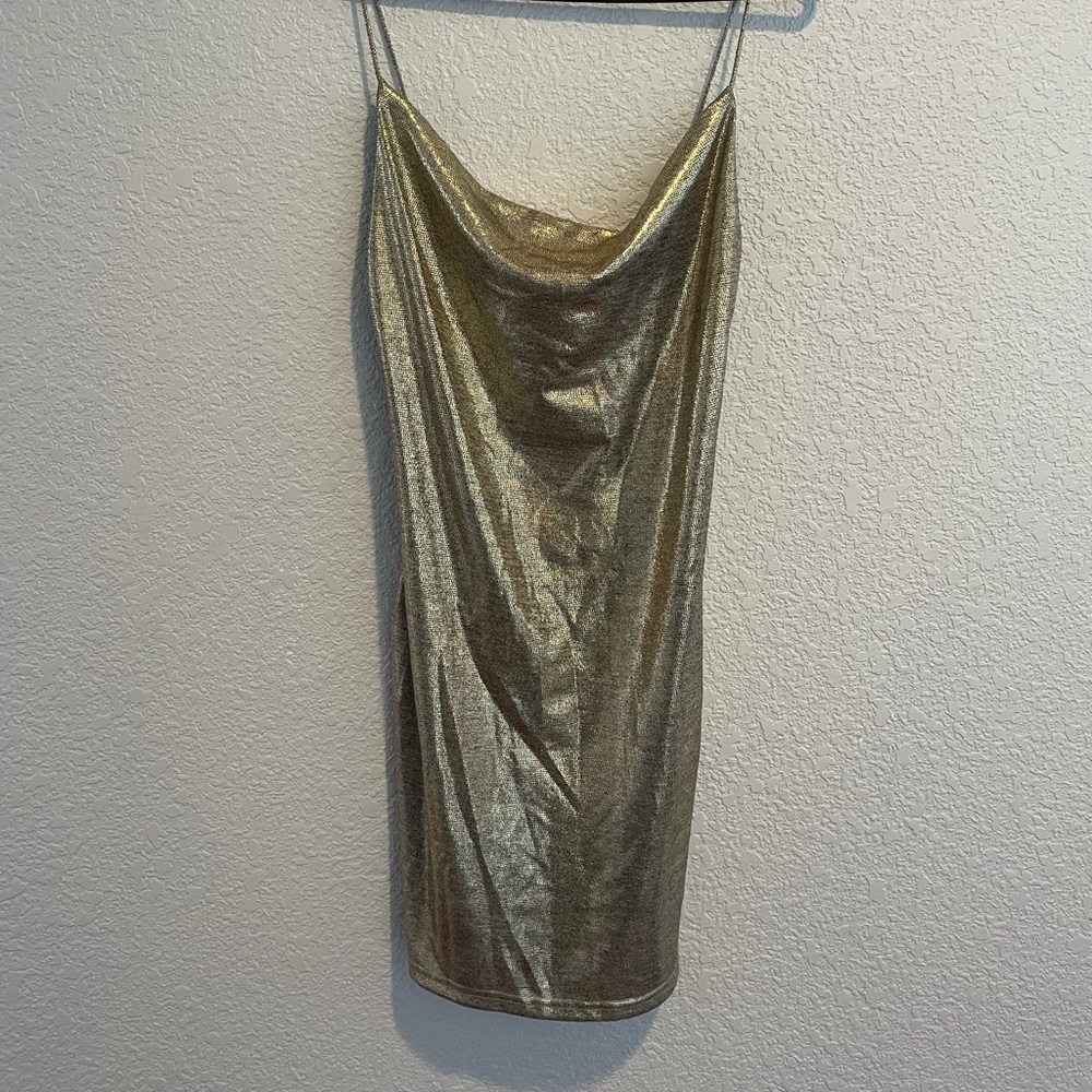Never worn w tag Gold going out dress